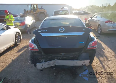 2014 Nissan Altima 2.5 S z USA, uszkodzony, nr VIN 1N4AL3AP9EN239538